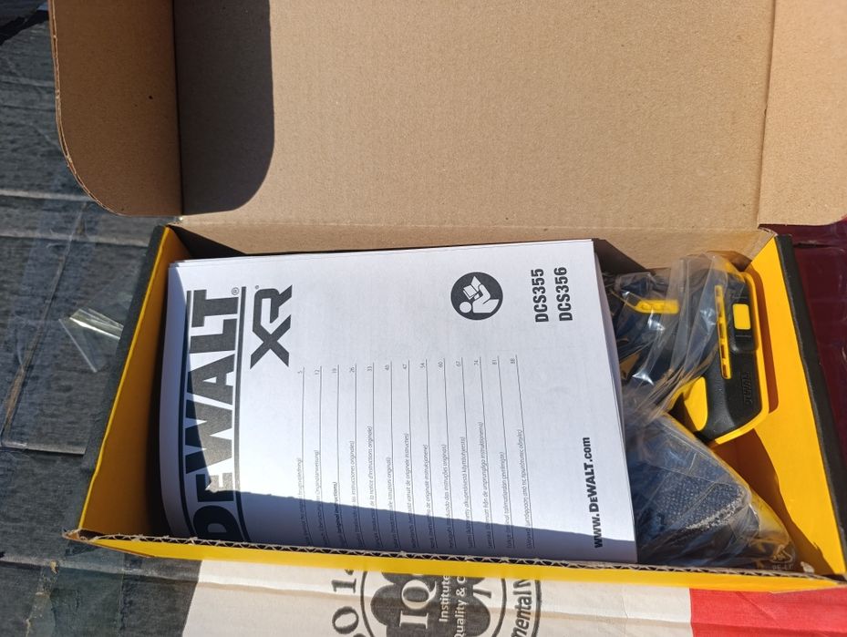 Акумулаторен мултифункционален инструмент Девалт / DeWALT