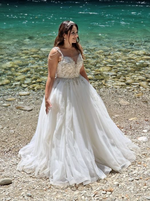 Rochie mireasa La Novia tip printesa