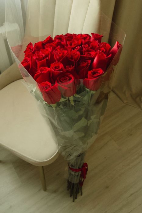 Метровые розы 35шт