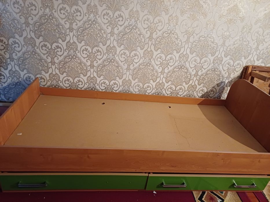 Кравать сатылады