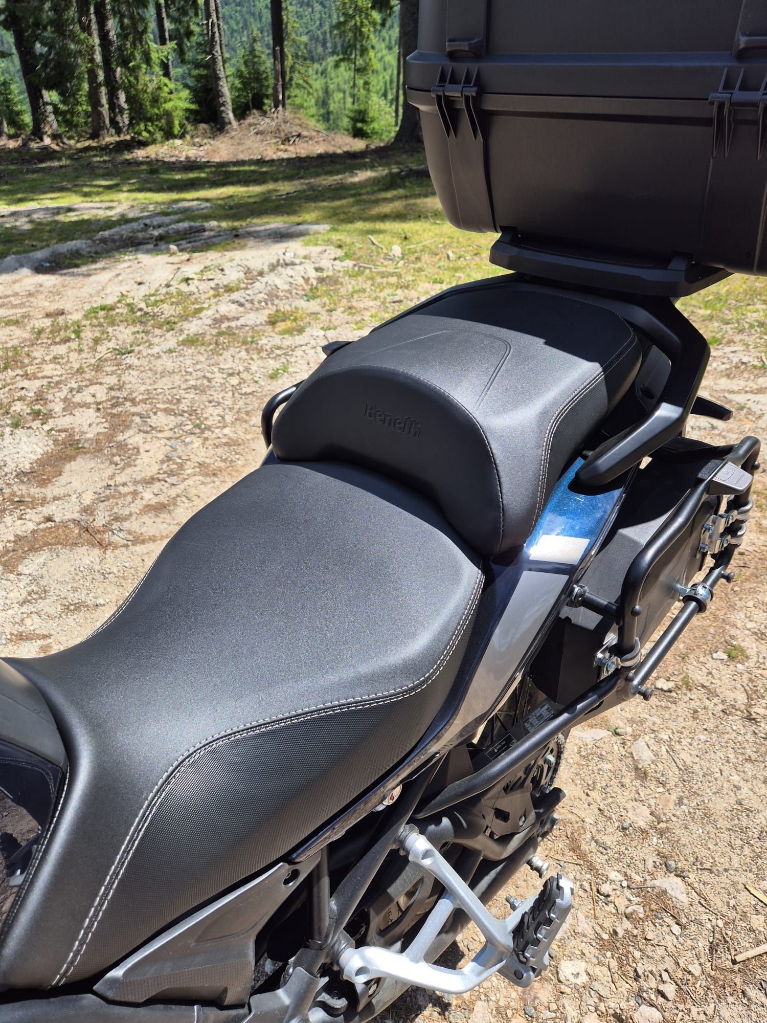 Benelli TRK 502X FULL