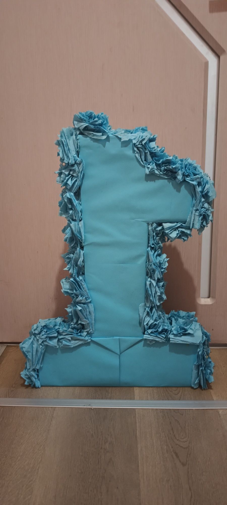 Обемна цифра 1, 70 см.