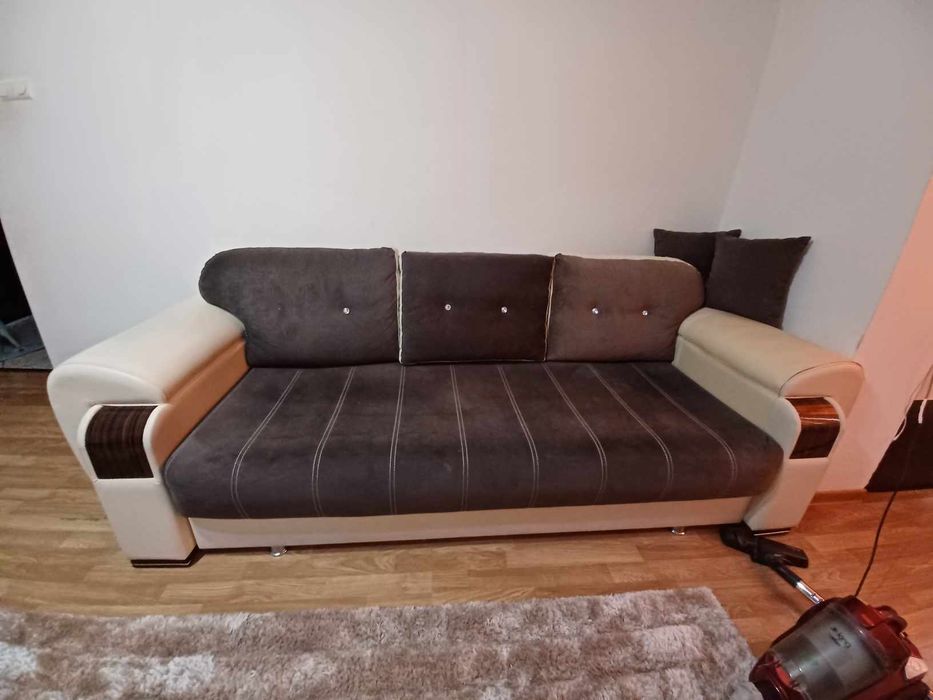 Set canapea extensibila cu 2 fotolii