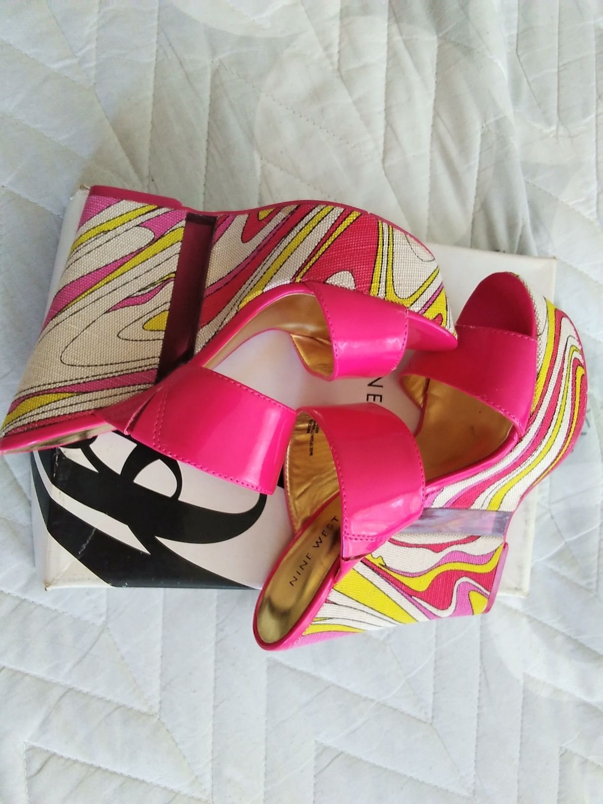 Nine West Нови Уникални сандали 35.5