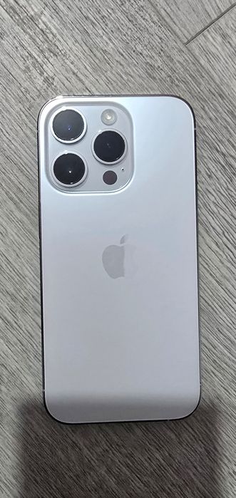 Vând/Schimb iPhone 14 pro stare excelentă