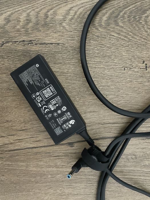 Зарядно l25296-001 за лаптоп 45W 19.5V 2.31A (4.5x3.0 pin) - hp