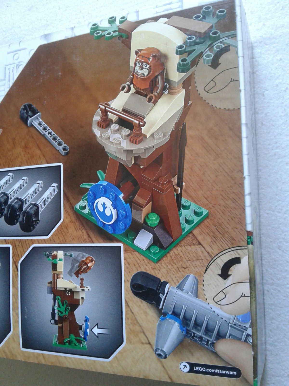Lego StarWars 75238 Atac pe campul de lupta Endor, nou, sigilat