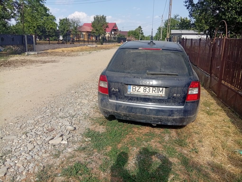Vând/dezmembrez Audio A4 b6 Se vinde fără acte