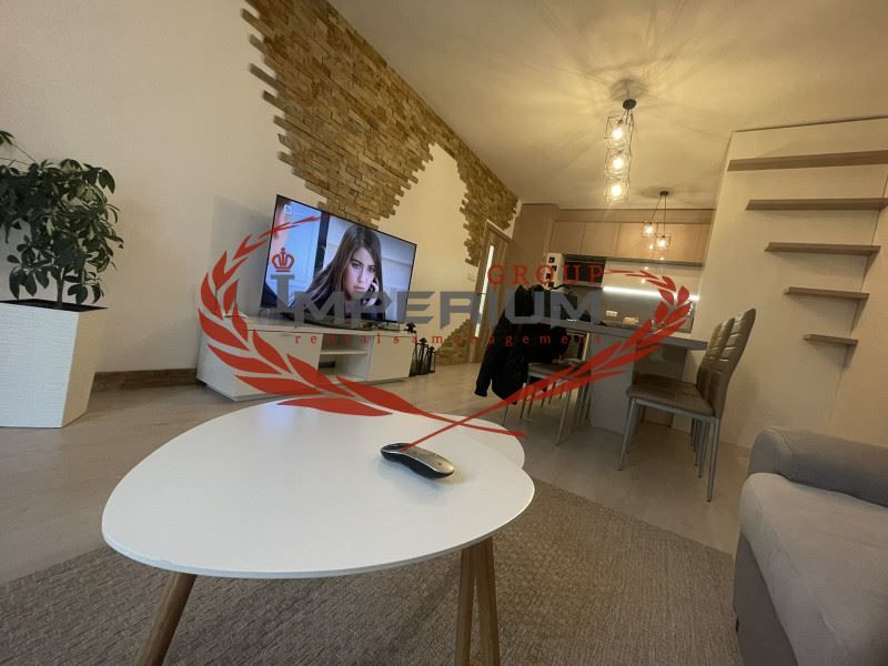 Дава се под наем Двустаен апартамент в Варна, Възраждане 3 - 70 кв.м за 382.5 € - Снимка #6