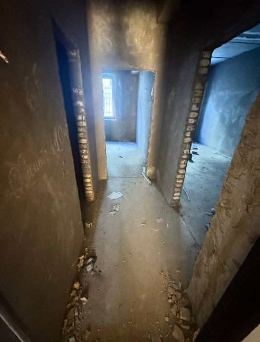 5-mikda 1 xonali uy sotiladi