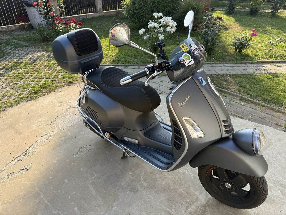Vespa Sei Giorni // HPE // GTS