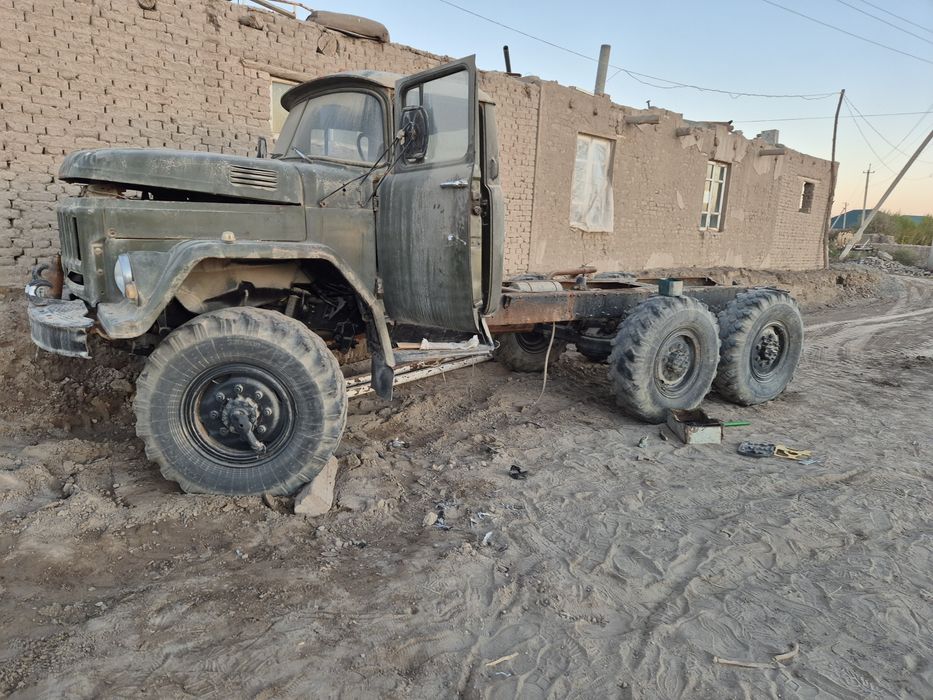 Zil 131 mostlar sotiladi