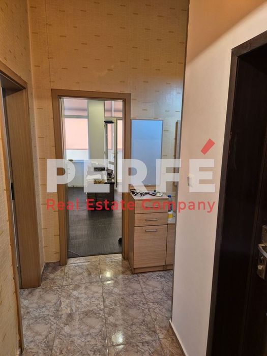 Продава се Тристаен апартамент в Бургас, Възраждане - 104 кв.м за 1375 €/кв.м - Снимка #10