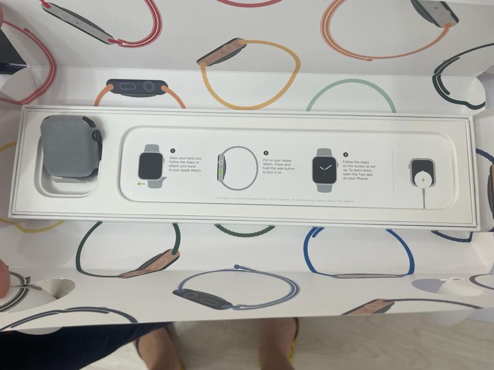 Apple Watch SE 40мм в новом состояние