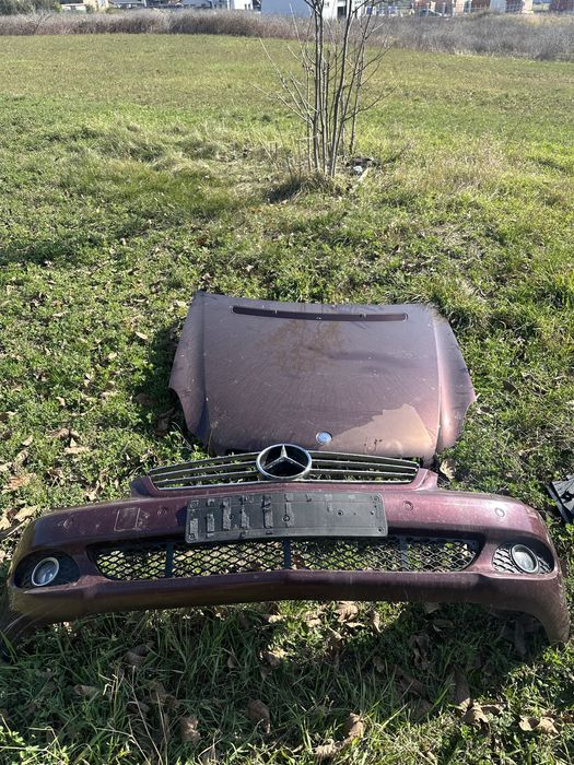 Capota Mercedes CLS W219 CLS 320 bara fata aripi