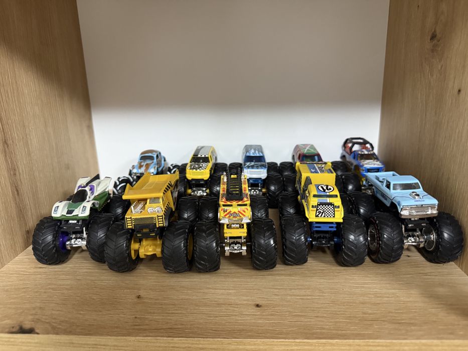 Камиони hotwheels колекция