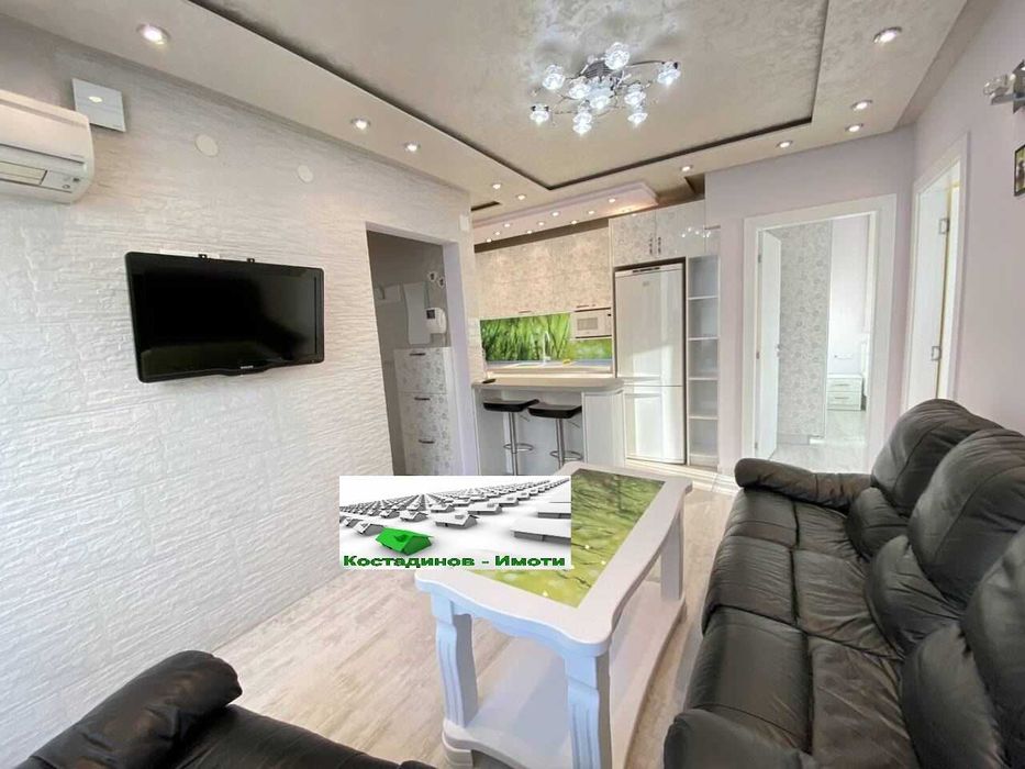 Дава се под наем Тристаен апартамент в Пловдив, Младежки Хълм - 68 кв.м за 500 € - Снимка #1