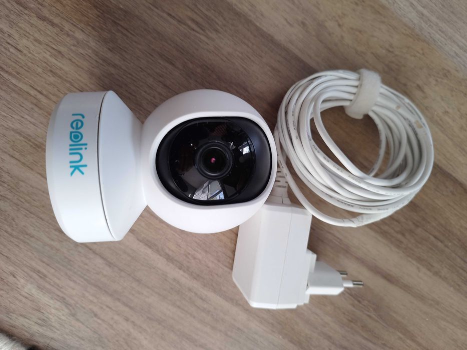 Камера за видеонаблюдение Reolink E1 pro