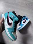 Air jordan 1.