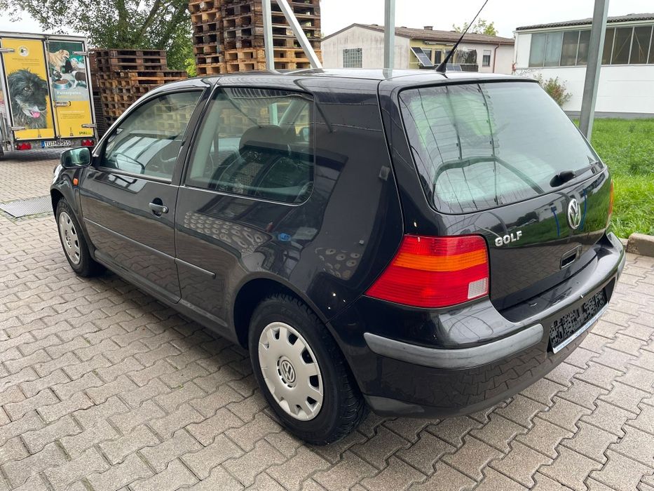 Volkswagen Golf 4