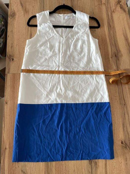 Rochita de cocktail foarte frumoasa M