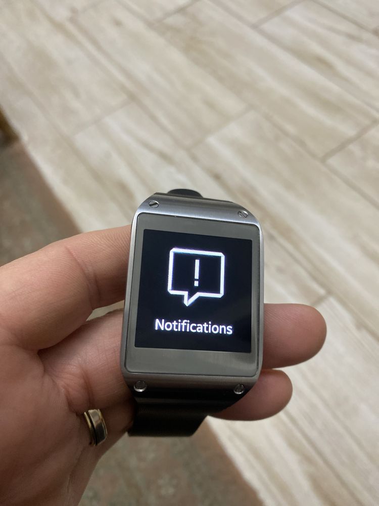 samsung gear V 700