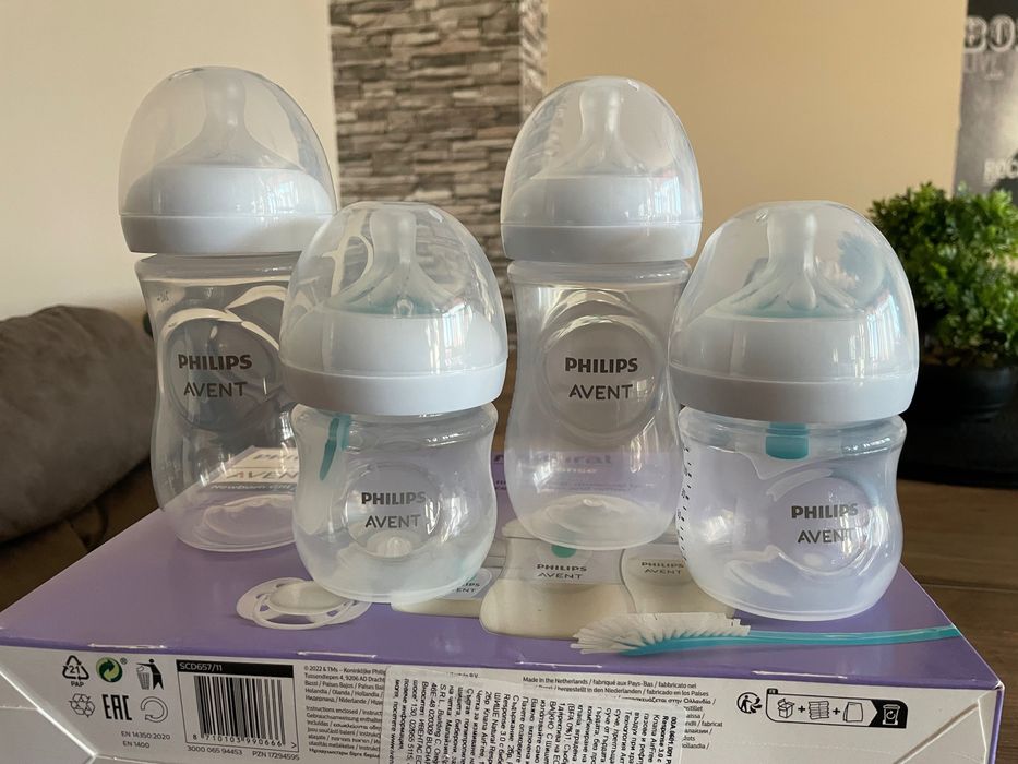 Шишета Philips Avent Natural