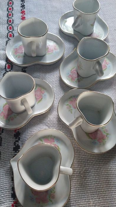 Farurii, căni și multe altele vintage