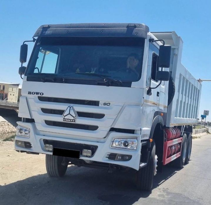 Срочно сотилади HOWO самосвал 2022 йил