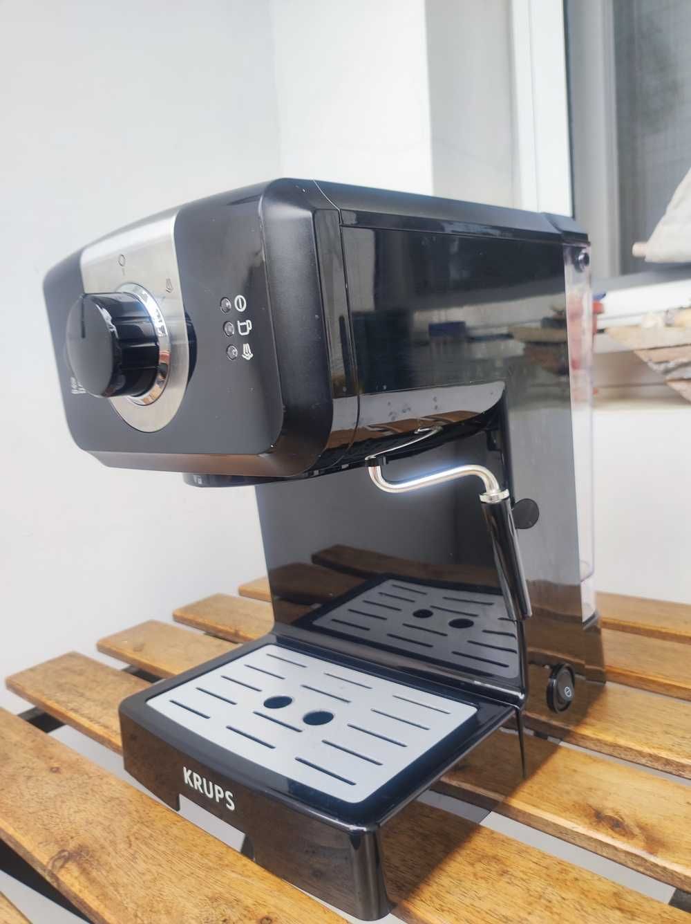 Еспресо кафемашина Krups OPIO XP3208