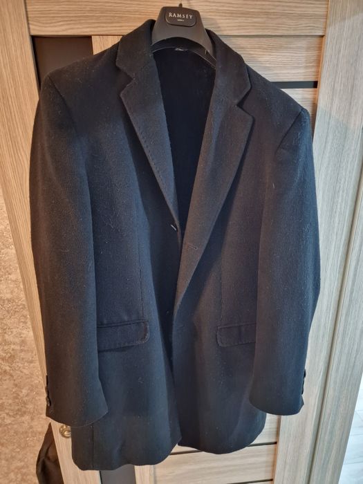 Продам замшевое пальто бу