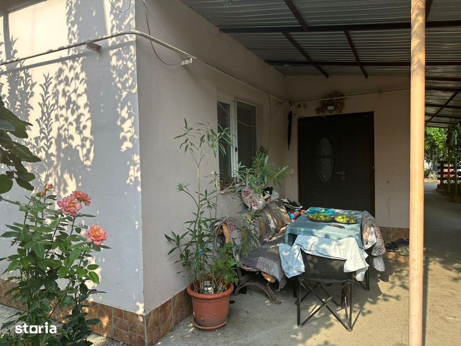 Casa si teren zona teatrul Maior Gheorghe Pastia, Focsani, jud Vrancea