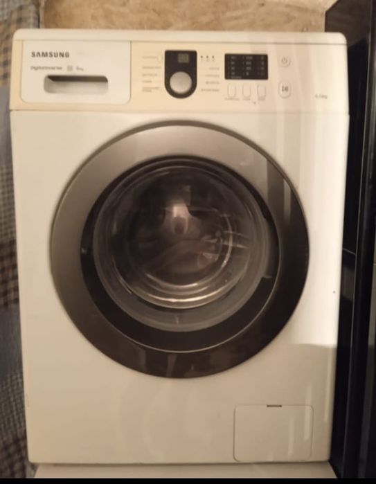 Продам стиральную машину