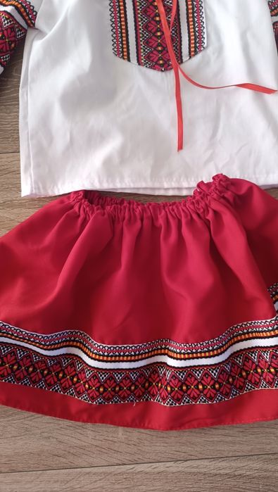 Costum popular tradițional nou fetiță 3-4 ani