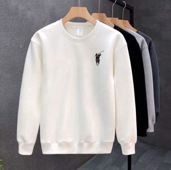 продам кофты новые