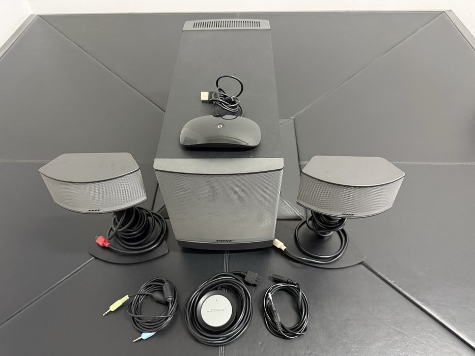 Bose Companion 5 + Cadou - Device wireless compatibil cu sistemul