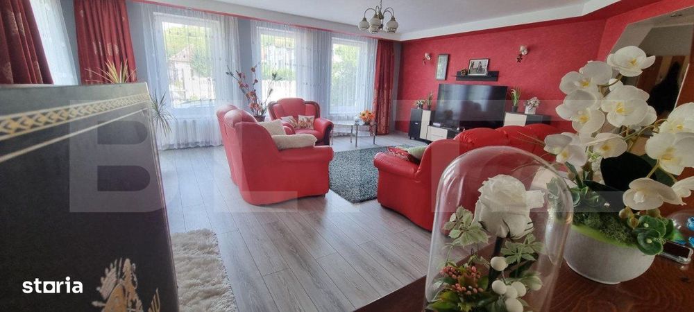 Casa de vanzare, 260mp, teren, 1000 mp, zona Unirea