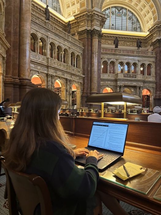 Копирайтер на английском: любые тексты, мотивационные эссе, задания