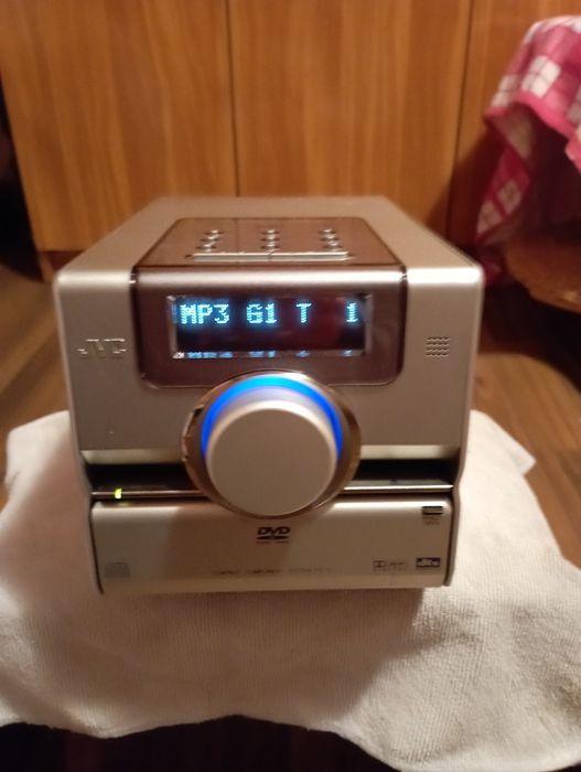 Mini combină JVC fs-y1