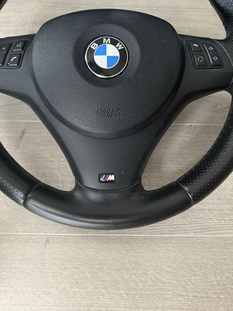 Волан БМВ М BMW M-Packet Перфектен