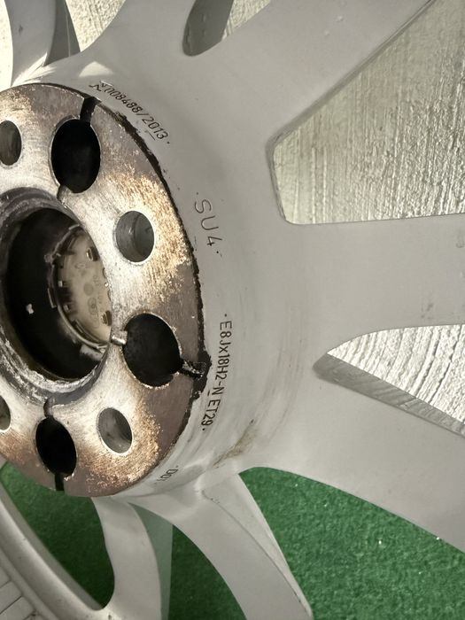 Гуми с джанти 235/55 R18 за Ауди