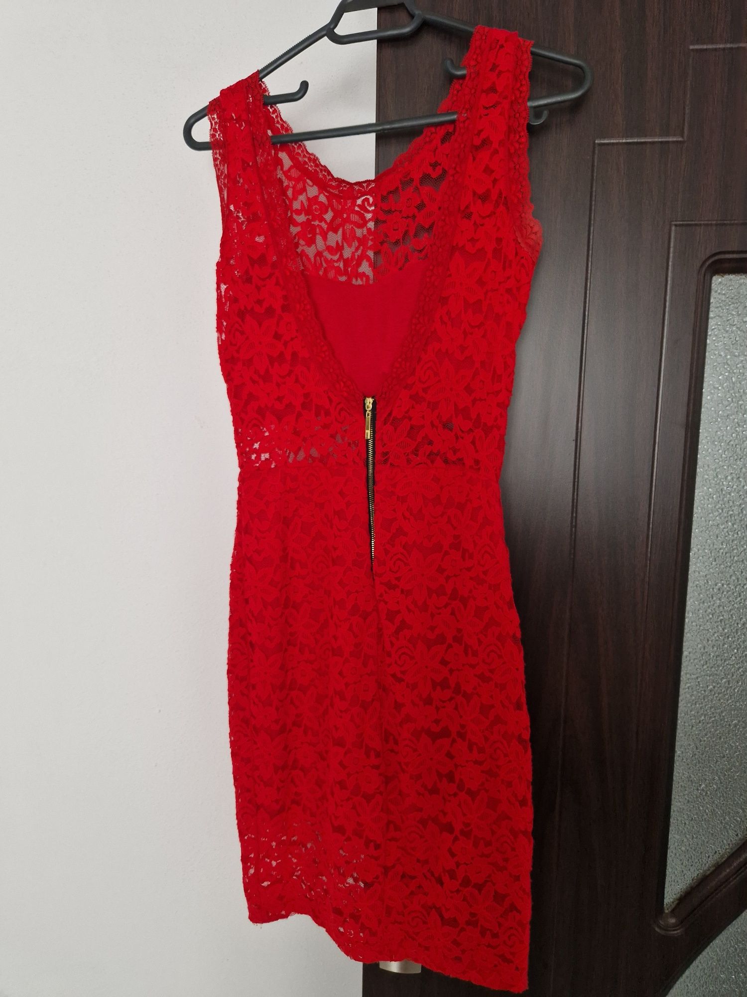 Rochie rosie s-m