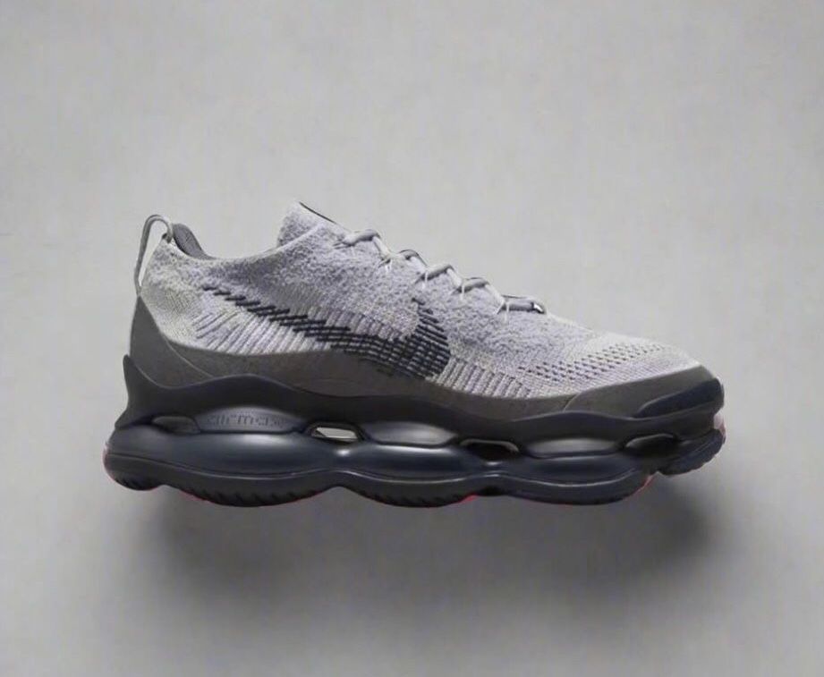 Nike universal gri