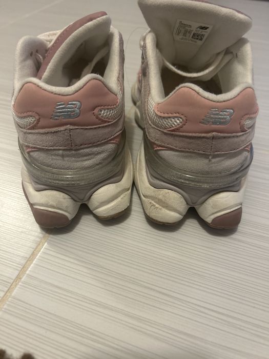 New Balance розови