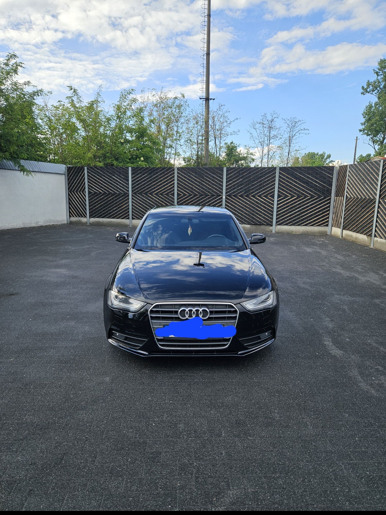 Audi A4 Black Edition S-line