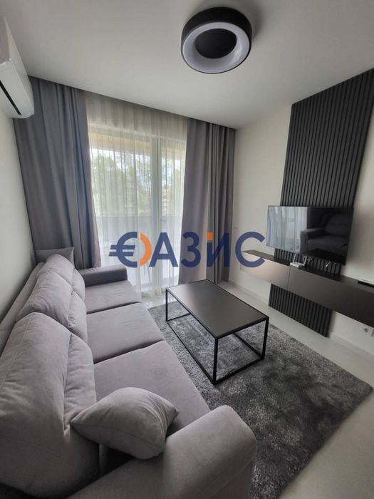 Апартамент с 1 спалня в комплекс Емилия Романа Верде, Слънчев Бряг,