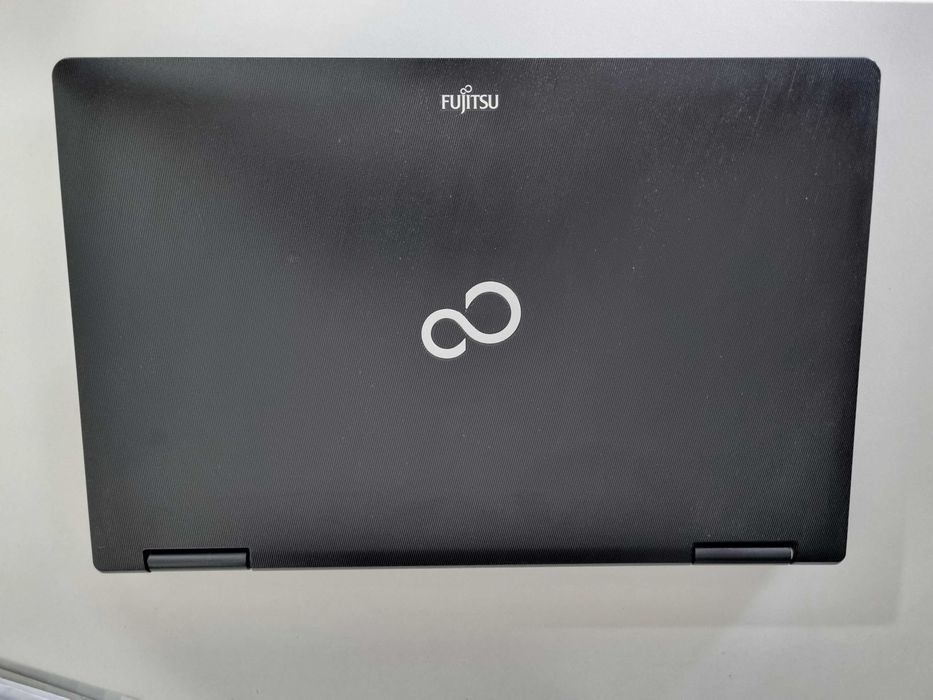 Laptop Fujitsu Lifebook E752 15.6″ HD, Intel Core i5-3340M 2.70 GHz