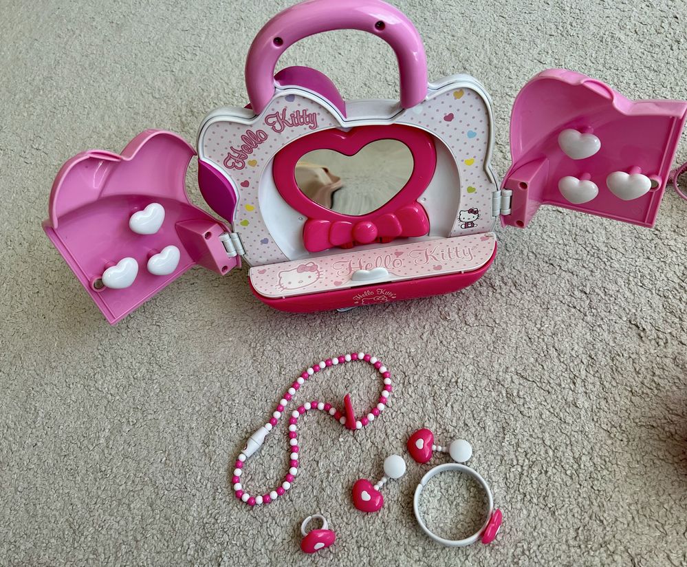 Детски комплект Hello Kitty + караоке с микрофон