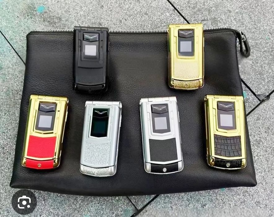 Абсалютно новые телефоны Vertu V777 Ayxta