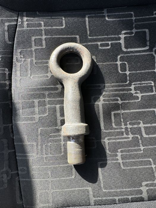 Продам крюк на газель некст